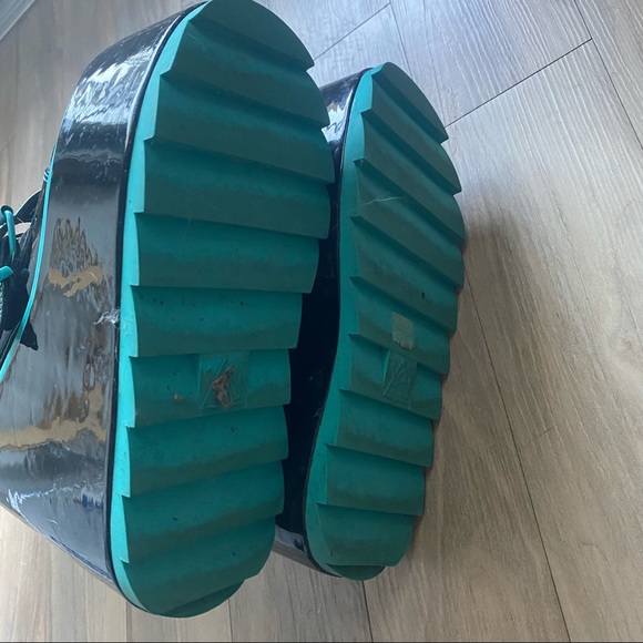 YRU Butterfly Platforms - Picture 4 of 4